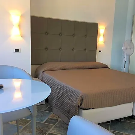 Bed & Breakfast Bb Oasis Scilla